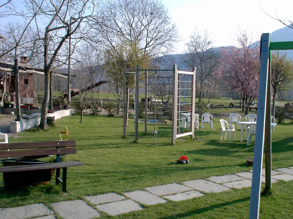 Вілла Agriturismo La Bordiga Paesana Екстер'єр фото
